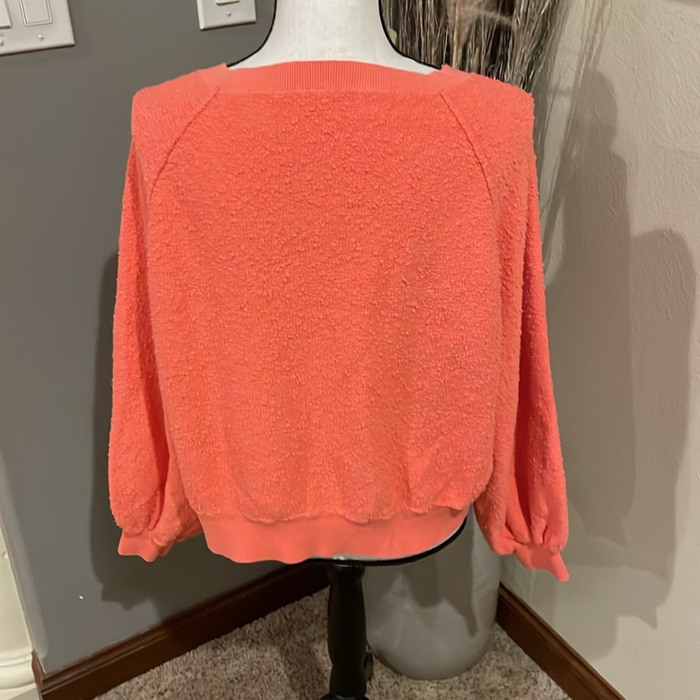 Free People Found My Friend Boucle Pullover Cactus Bloom Pullover Size S - Picture 9 of 12